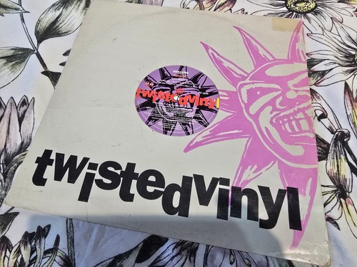 Twisted vinyl geneside - twisted,