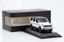 1:43 Norev Mercedes-Benz