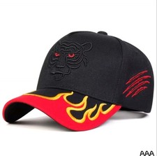 Cappello berretto baseball nero/rosso ricamato fiamma e TIGRE taglio laterale 56-61 cm