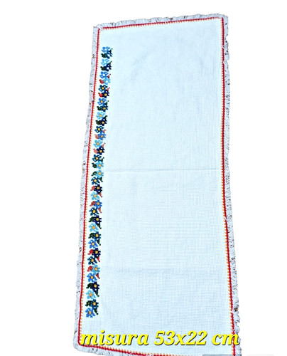 Tovaglietta runner ricamata - ricamata, a