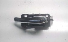 FRONT RIGHT INTERIOR HANDLE /