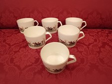 Sei grandi tazze vintage