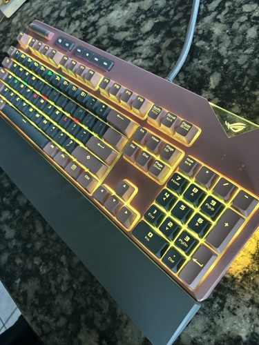 Asus rog strix flare rosa - rog,