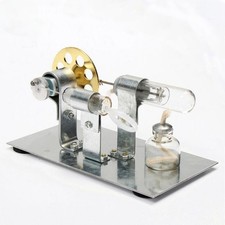 Modello motore Stirling in