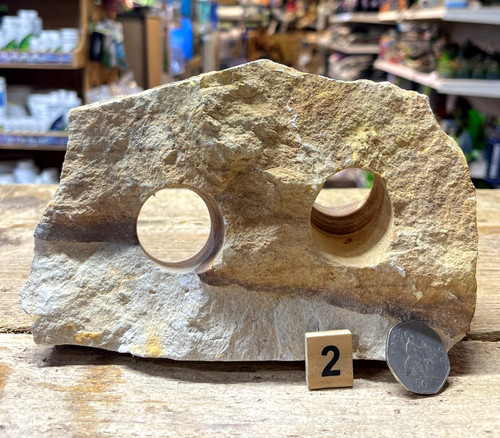 Roccia arcobaleno forata 3 - roccia, e