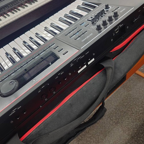 Roland juno synthesizer - roland, juno-ds
