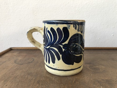 Antico boccale ceramica