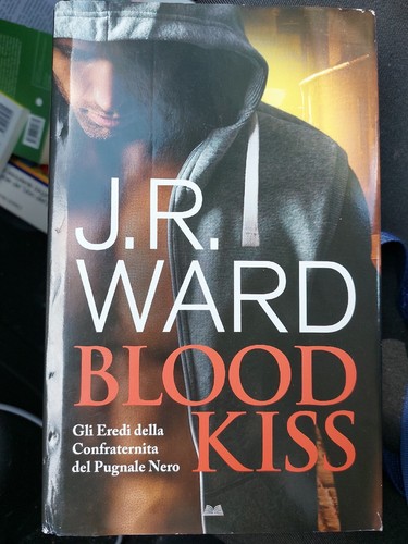 Ward blood kiss - j., r.