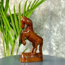 Cavallo da corsa in legno look