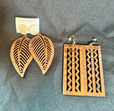 Set 2 orecchini in legno lotto