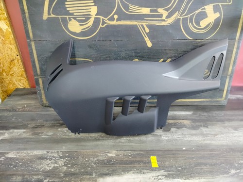 R3077 carena sotto pedana - -,