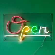Insegna al neon LED aperta