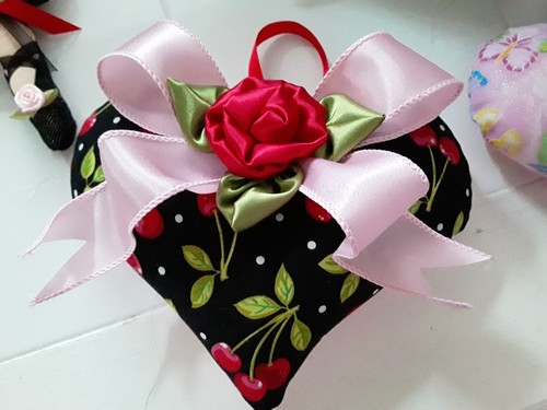 Dolci ciliegie rosse rose - ciliegie,