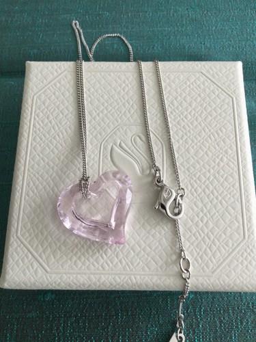 Collana ciondolo cuore viola