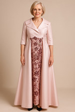 Abiti eleganti dritti madre