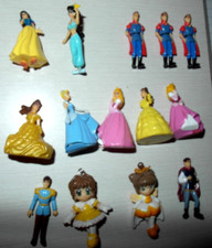 Lotto sorpresine kinder FERRERO Disney PRINCIPI E PRINCIPESSE - TOPPER CAKE 14 p