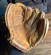 VTG 1963 BASEBALL GLOVE MITT