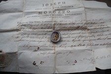 Teca con 8 reliquie di santi e attestato di autenticità del 1832.