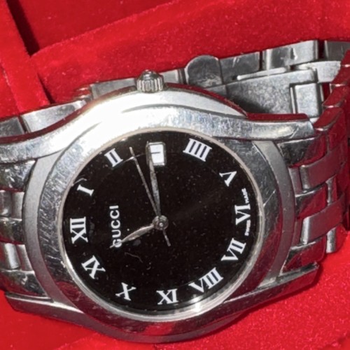 Gucci black dial - gucci,