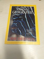 NATIONAL GEOGRAPHIC NIVEMBER