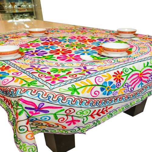 Tovaglia aari work - work, a