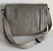 Giovanile elegante   messenger