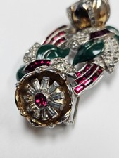 Spilla clip doppio abito Coro Duette "Quivering Camellia" anni '30 da collezione