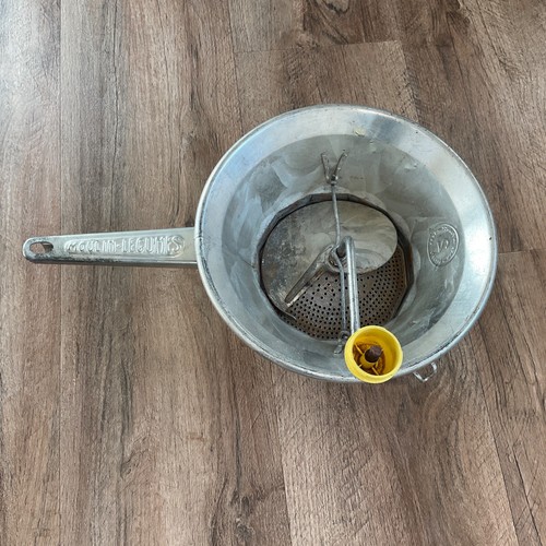 Mulino rotante per alimenti