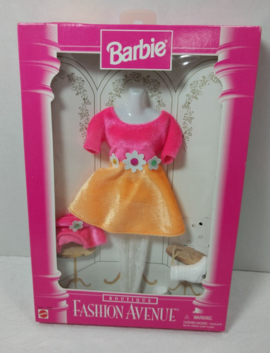 Barbie fashion avenue boutique - fashion,