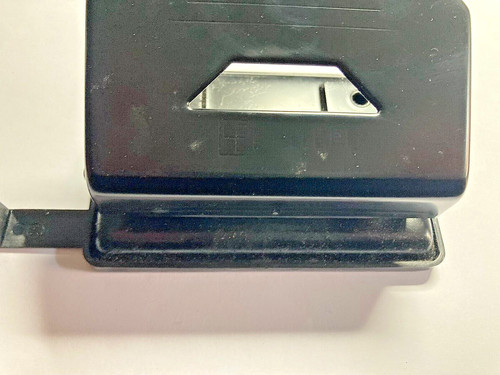 Perforatore documenti carta - perforatore,