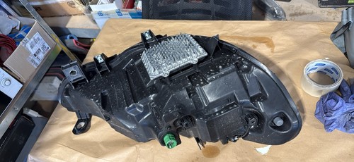 Faro alfa romeo - alfa,