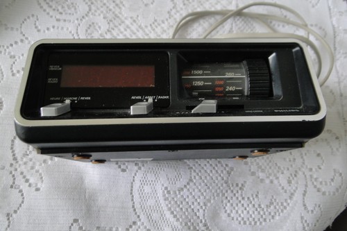 Poste radio réveil - réveil, 90