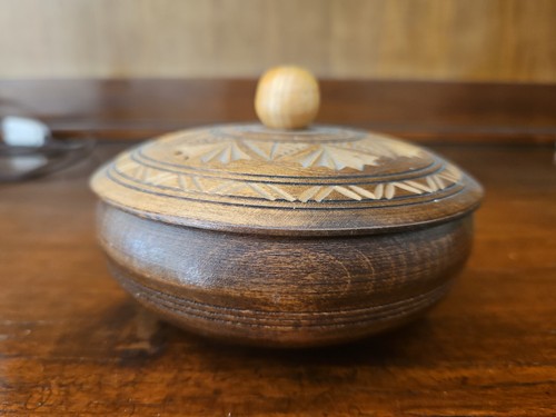 Scatola legno intarsiato - scatola,