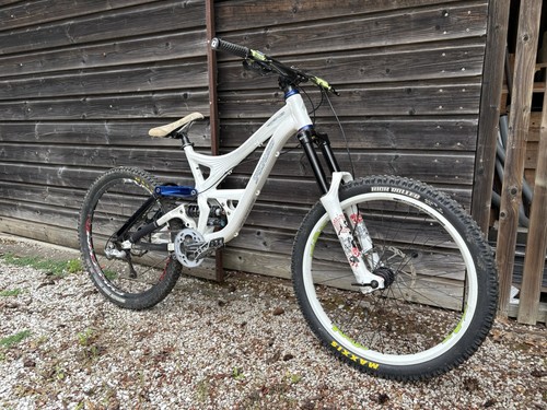 Specialized demo - specialized, 7