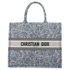 Dior Book tote Size Large