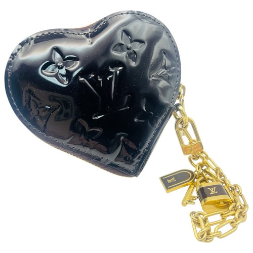 Louis vuitton porte - louis,