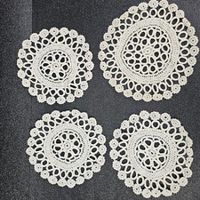 Set di quattro CENTRINI CENTRINO fatto a Mano Vintage da Collezione per la casa
