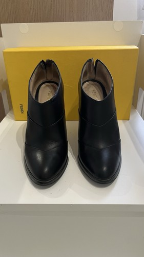 Fendi heels ankle boots - fendi,