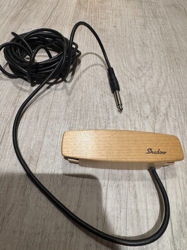 Shadow 330 soundhole pickup - soundhole,