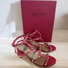 VALENTINO GARAVANI Rockstuds