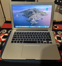 MacBook Air 13" (2017) – con batteria nuova e sticker artistico di Clet!
