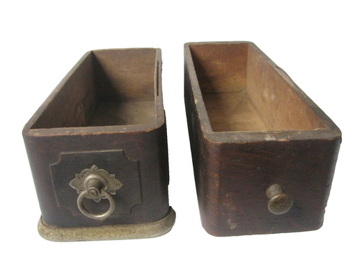 Cassettiera antica rustica