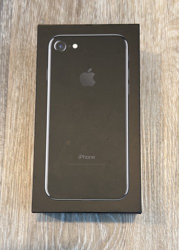 Apple iphone jet black - 7, 128gb
