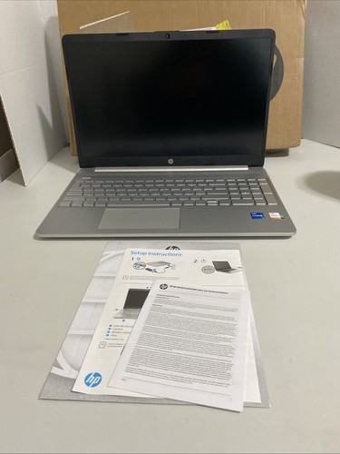 15dy2024nr 256 gb - 15,6",