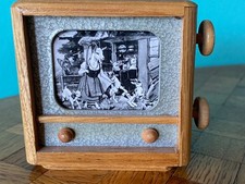 Rotolo immagine TV fiabe casa