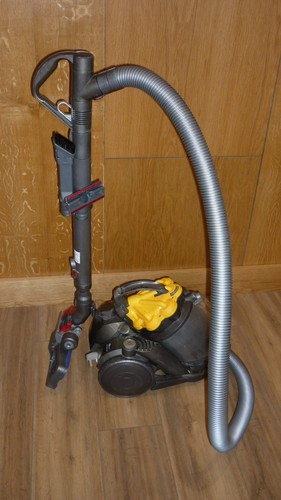 Dyson dc19 aspirapolvere - dyson,
