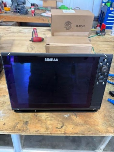 Display mfd simrad nss12 - mfd,
