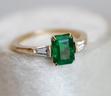 Emerald Lab Created Diamond