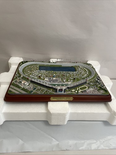 The danbury mint daytona - the,
