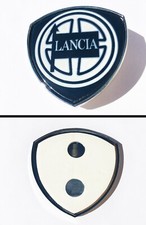 Stemma fregio per LANCIA Y 1996>2000 Y10 biadesivo Anteriore Posteriore 62X63 MM